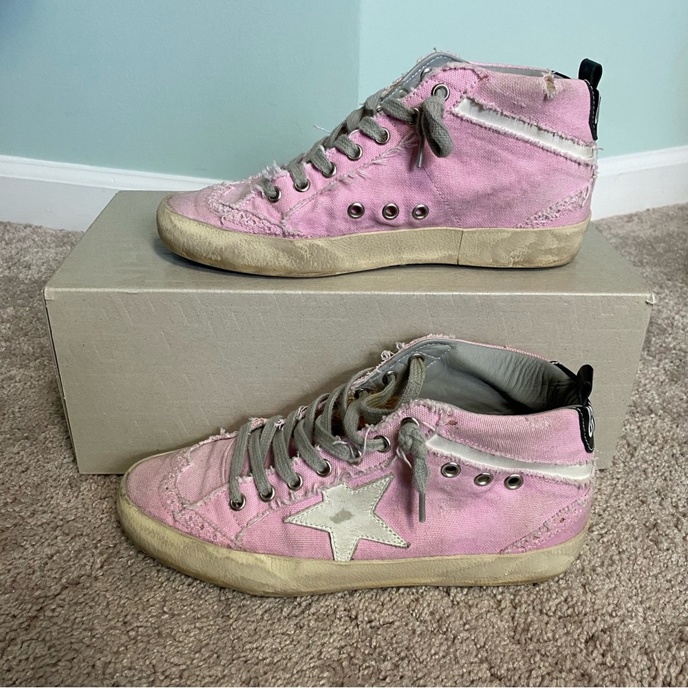 Golden Goose Mid Star Sneaker
